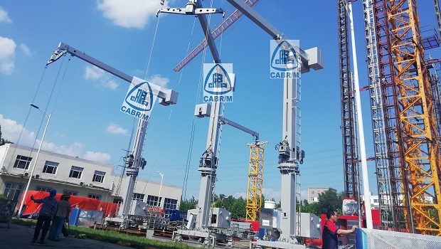 CABR/M BMU for Egypt CBD project-Window cleaning gondola let your work more safety