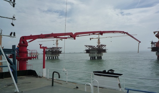 Ship-mounted Concrete Placing Boom