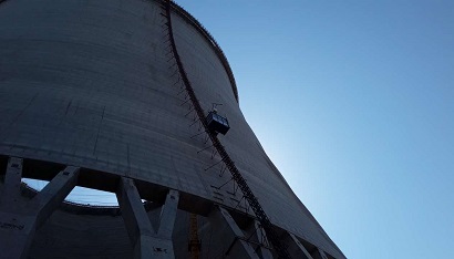 Construction elevator for chimney